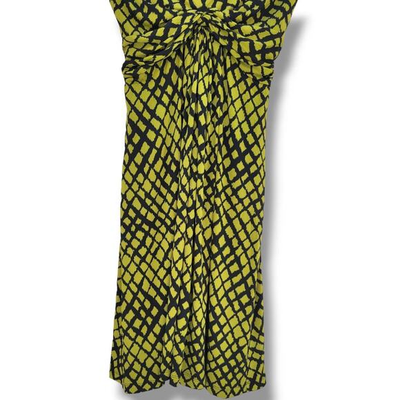 Apt. 9 Women’s Green Black Knot Front Stretch Dress - Medium - Picture 4 of 8
